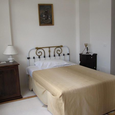 Hotel Santa Marina Antica Foresteria 산타마리나살리나 외부 사진