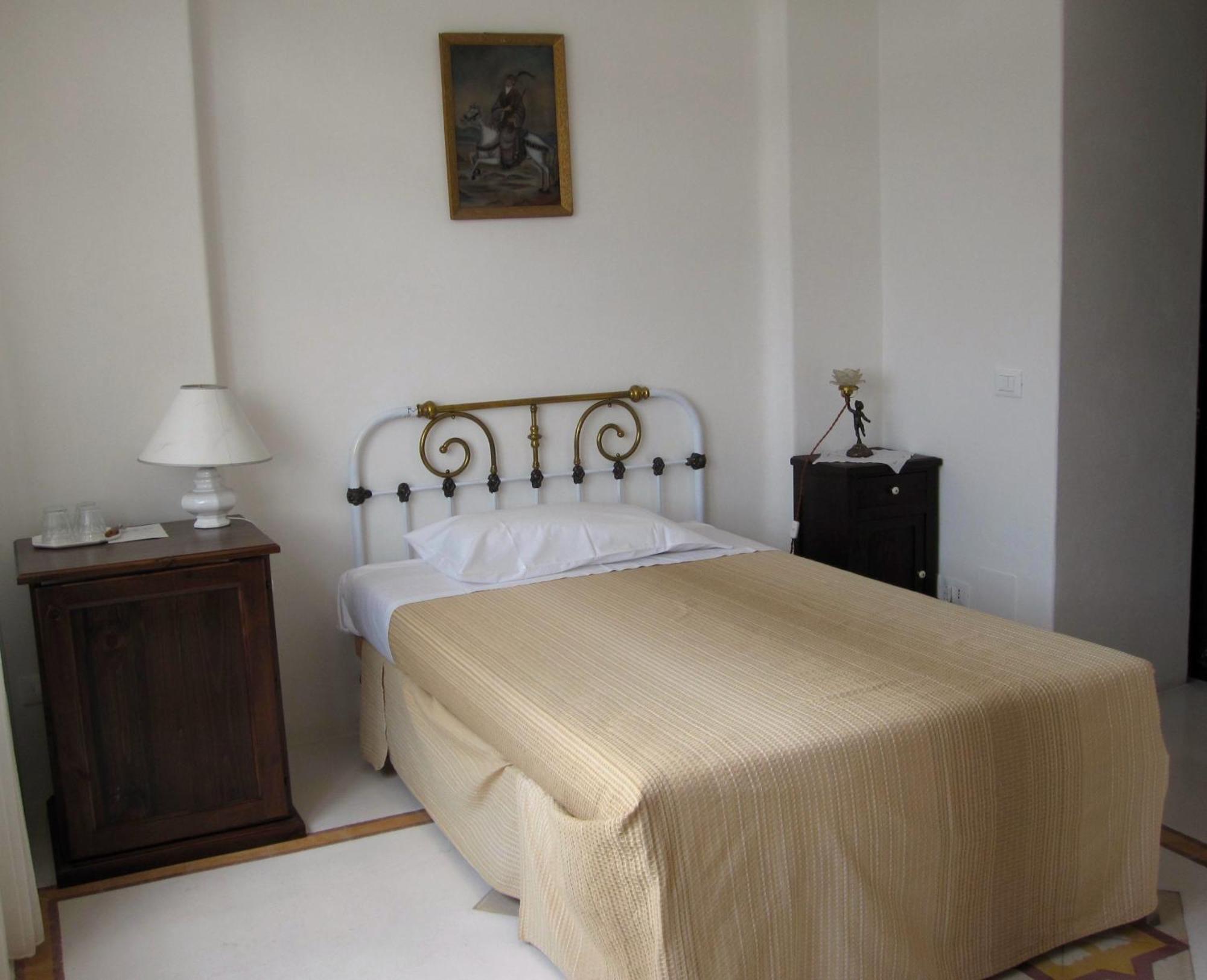 Hotel Santa Marina Antica Foresteria 산타마리나살리나 외부 사진